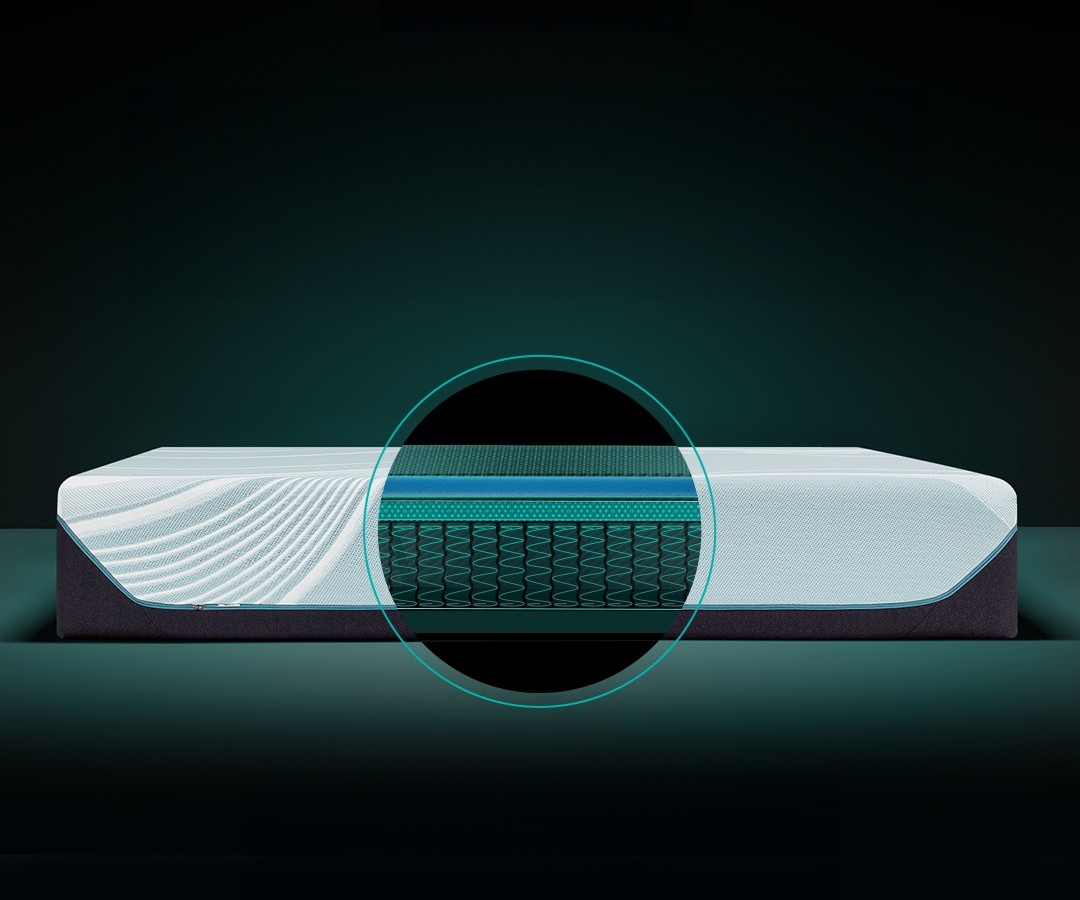 Adapt Hybrid mattress with a circle highlighting the inside layers and premium springs